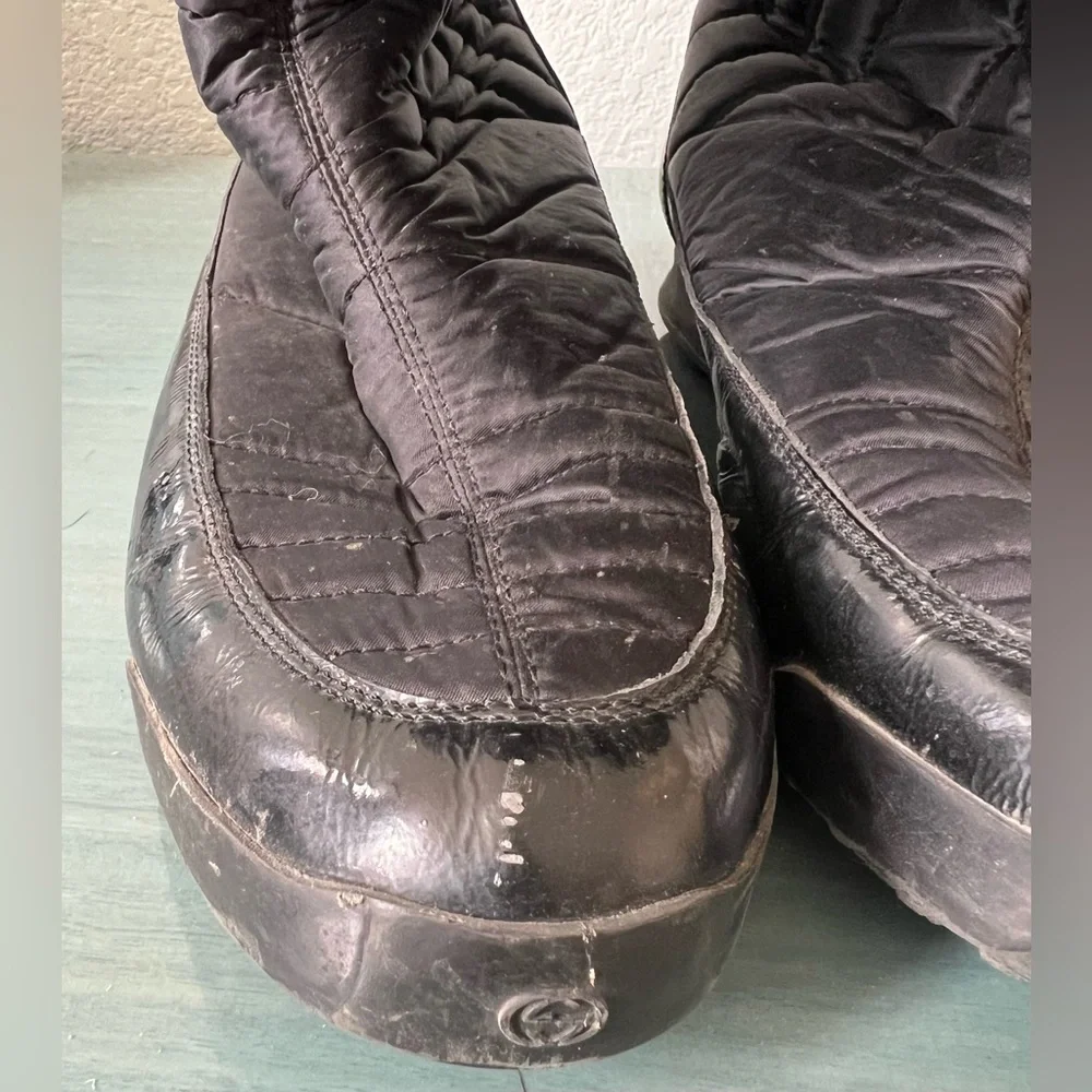 Gucci Hysteria Rabbit Fur Snow Boots - Picture 7 of 12